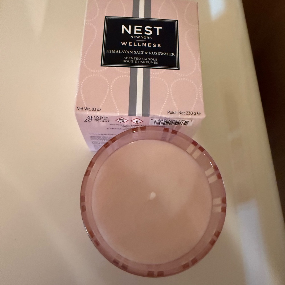 Nest Wellness Candle, Rosewater and Himalayan Salt - Picture 2 of 4